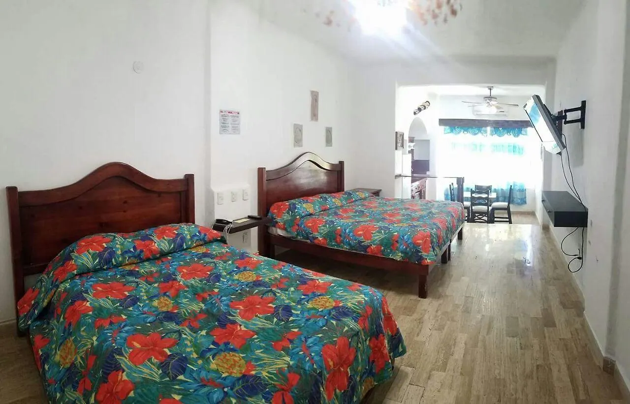 Condo Hotel Cancun Plaza 3*,  Mexico