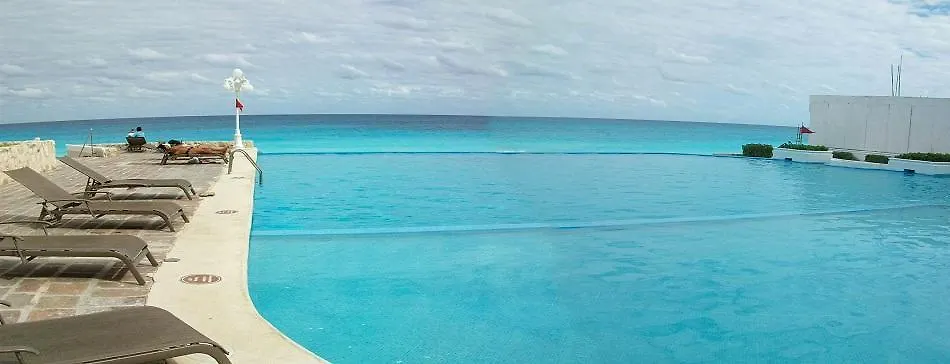 Condo Hotel Cancun Plaza 3*,  Mexico