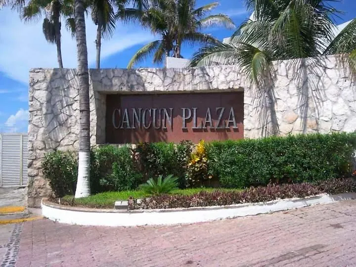 Condo Hotel Cancun Plaza